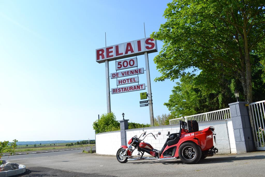 Отель Relais 500 De Vienne Шонас-л'Амбаллан Экстерьер фото